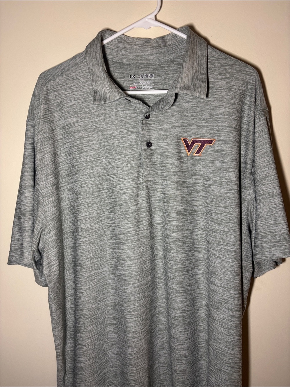 Under Armour Virginia Tech Gray Heather Polo with VT Logo - Picture 4 of 7
